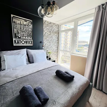 Spodek Apartment
